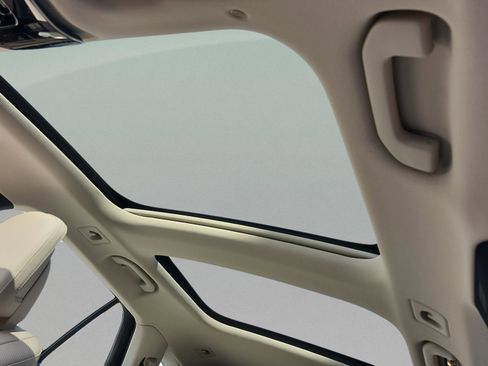 New 2026 Mercedes-Benz E 450 4MATIC All-Terrain Wagon image 18