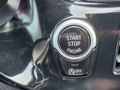 Used 2018 BMW 540i xDrive image 23