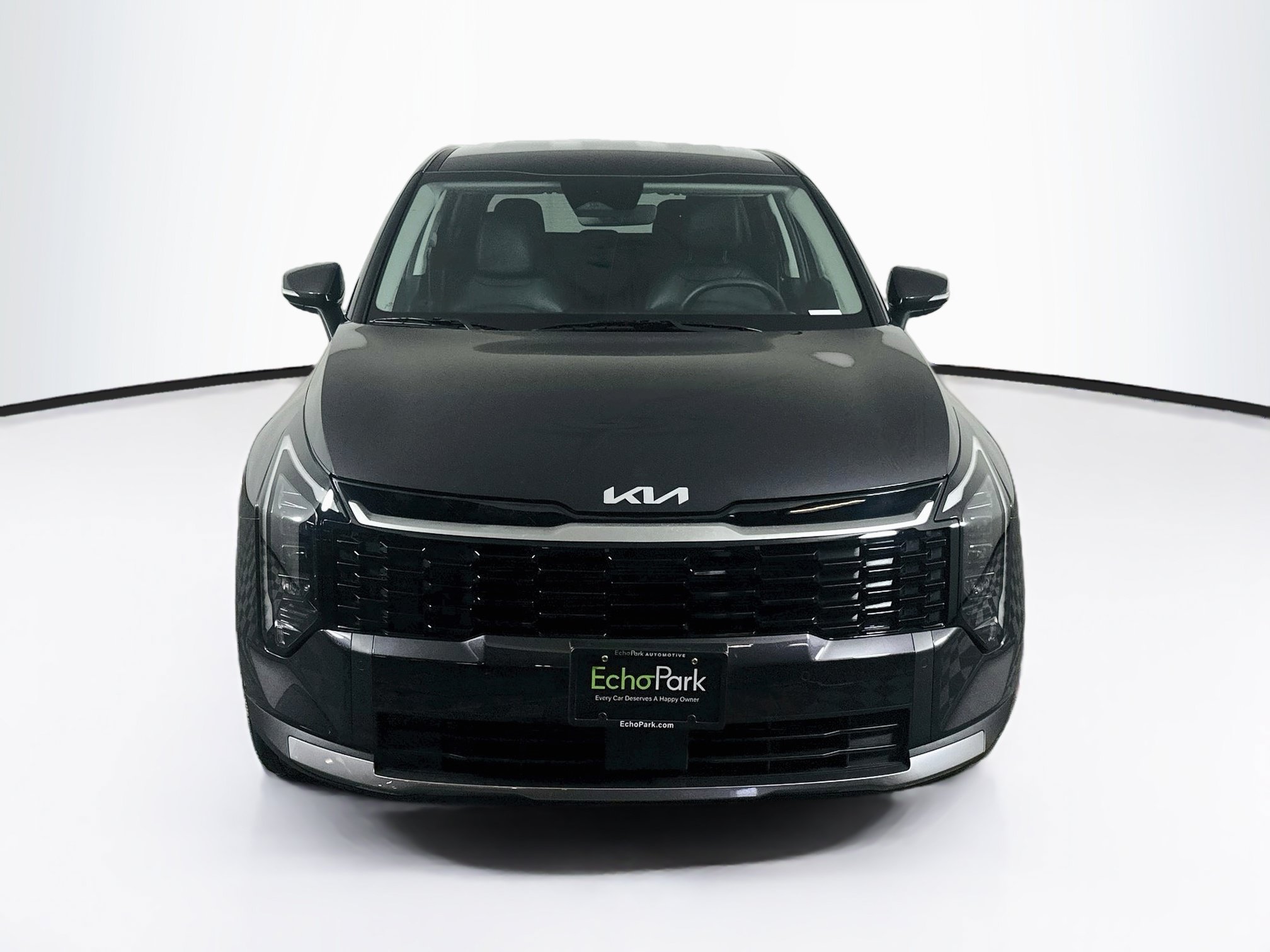 Used 2026 Kia Sportage EX FWD image 2