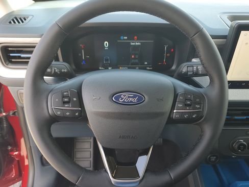 New 2025 Ford Maverick XLT w/ XLT Luxury Package AWD/4WD image 16