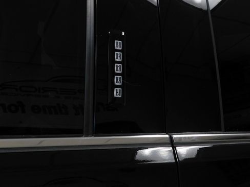 Used 2023 Ford F250 Limited w/ FX4 Off-Road Package image 25