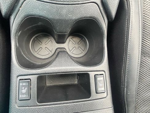Used 2022 Nissan Rogue Sport SV w/ Technology Package AWD/4WD image 53