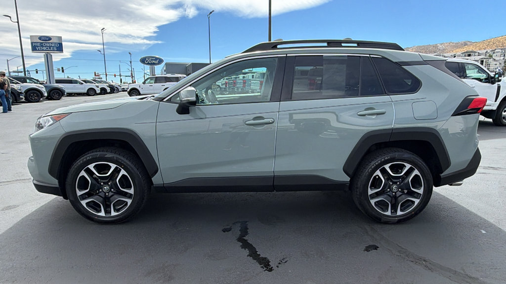 Used 2019 Toyota RAV4 Adventure w/ Cold Weather Package AWD/4WD image 6