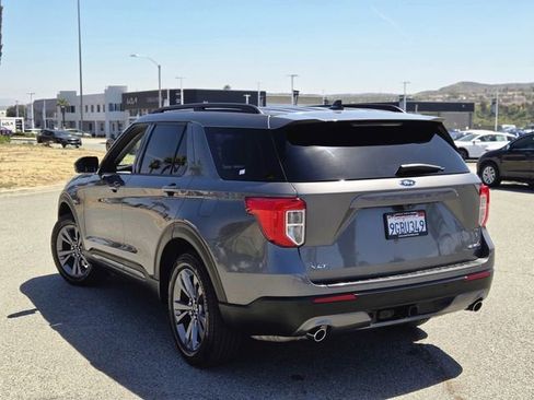 Used 2023 Ford Explorer XLT w/ Equipment Group 202A image 11