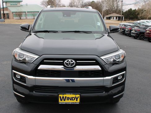 Used 2021 Toyota 4Runner Limited image 3