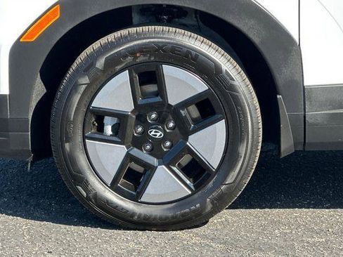 Certified 2026 Hyundai Santa Fe SE FWD image 26
