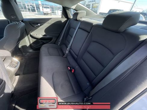 Used 2022 Chevrolet Malibu LT image 24