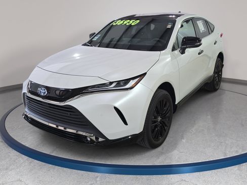 Used 2023 Toyota Venza Nightshade AWD/4WD image 1