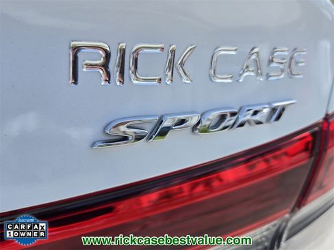 Used 2023 Honda Civic Sport image 17