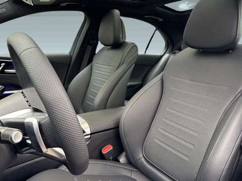 New 2025 Mercedes-Benz C 300 4MATIC Sedan image 18