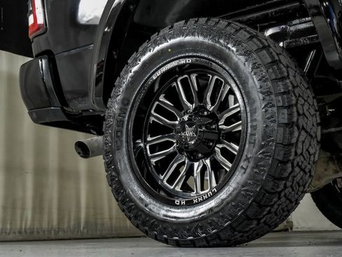 Used 2024 RAM 2500 Big Horn w/ Night Edition image 52