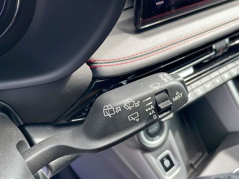 Used 2025 Dodge Hornet GT AWD/4WD image 17
