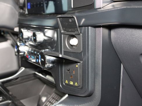 New 2025 Ford F150 Platinum w/ Equipment Group 702A High image 26