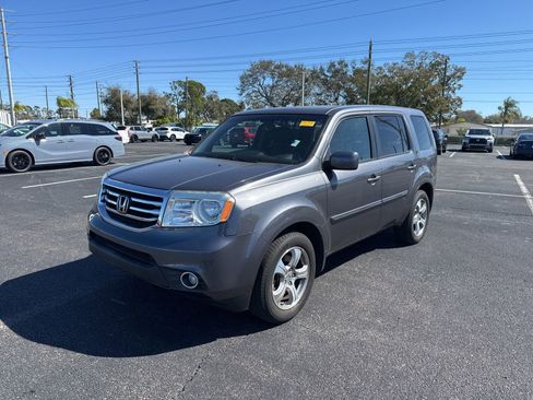 Used 2015 Honda Pilot EX image 3
