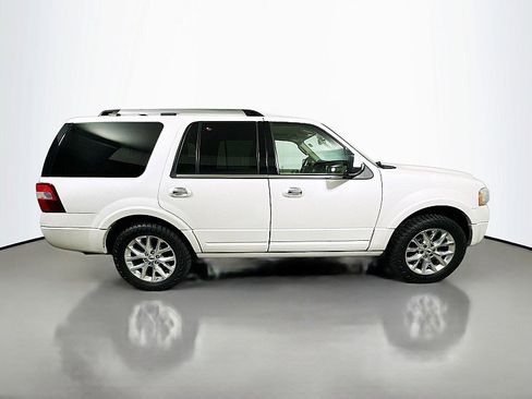 Used 2017 Ford Expedition Limited w/ Equipment Group 301A AWD/4WD image 8
