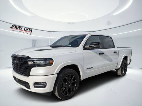 New 2026 RAM 1500 Laramie w/ Night Edition AWD/4WD image 7