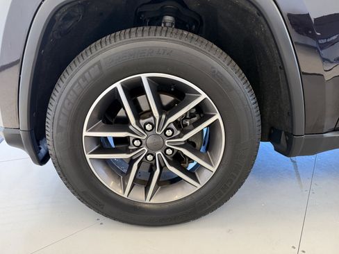 Used 2020 Jeep Grand Cherokee Limited image 57