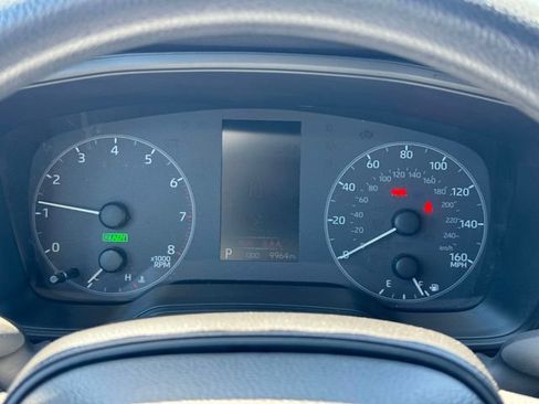 Used 2025 Toyota Corolla Cross AWD Hybrid image 29