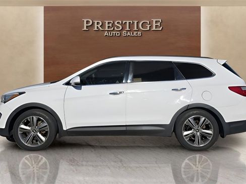 Used 2016 Hyundai Santa Fe SE w/ Option Group 03 image 28