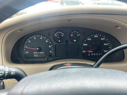 Used 2004 Ford Ranger XLT image 9