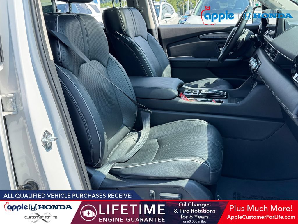 Used 2023 Honda Pilot Elite image 23