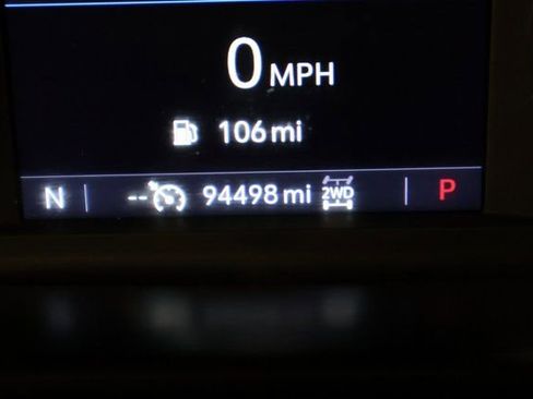 Used 2021 Chevrolet Silverado 1500 LT w/ Z71 Off-Road Package image 8