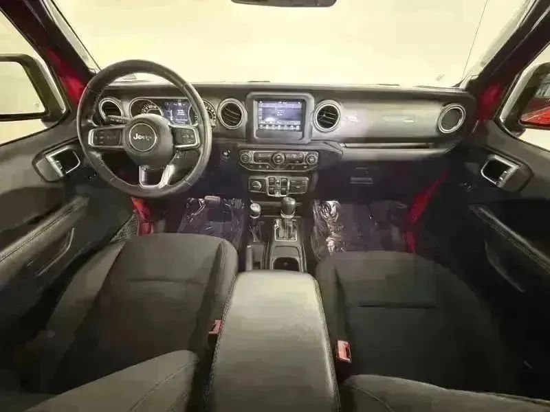 Used 2020 Jeep Wrangler Unlimited Sahara AWD/4WD image 11