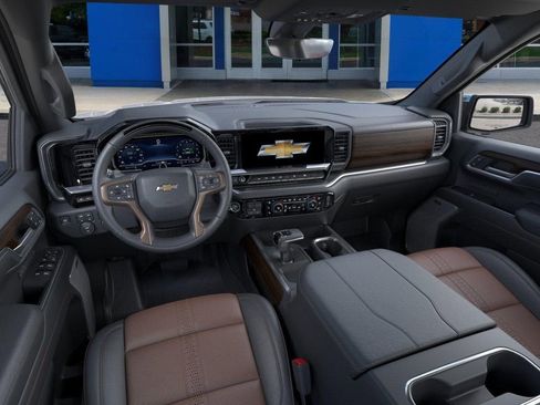 New 2026 Chevrolet Silverado 1500 High Country AWD/4WD image 15