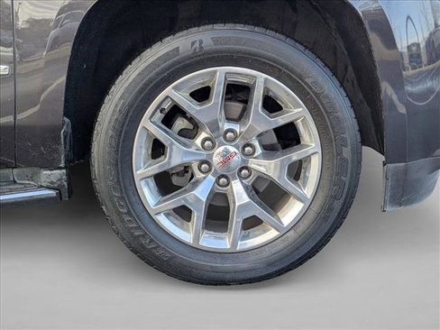 Used 2016 GMC Yukon SLT w/ HD Trailering Package image 24