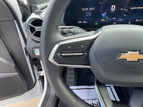 New 2025 Chevrolet Blazer EV LT FWD image 15