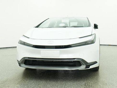 New 2026 Toyota Prius XLE FWD image 18