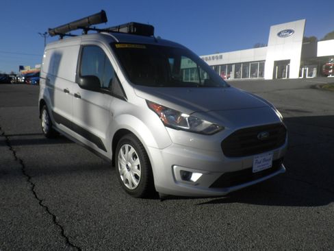 Used 2020 Ford Transit Connect XLT image 1
