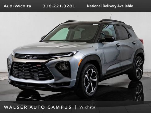 Used 2023 Chevrolet TrailBlazer RS w/ Convenience Package FWD image 1