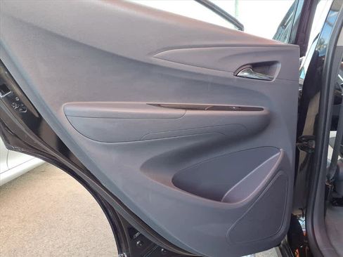 Used 2021 Chevrolet Bolt LT image 19