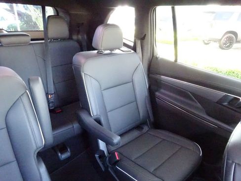 Certified 2025 Buick Enclave Preferred image 20