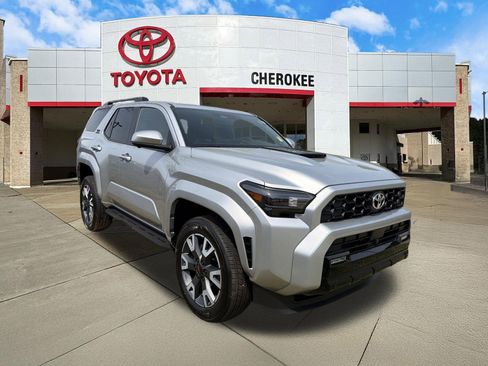 Used 2026 Toyota 4Runner TRD Sport Premium AWD/4WD image 3