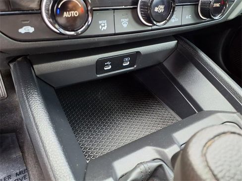Used 2024 Honda Accord EX image 21