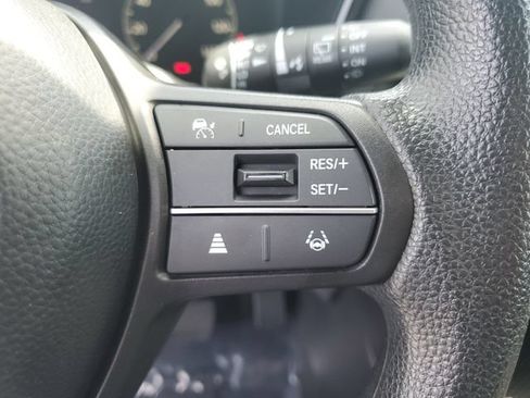 Certified 2025 Honda CR-V EX image 28