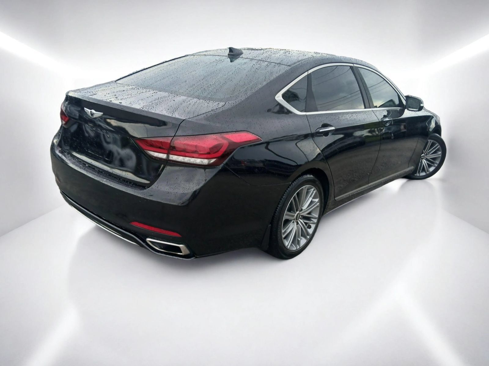 Used 2018 Genesis G80 3.8 RWD image 6