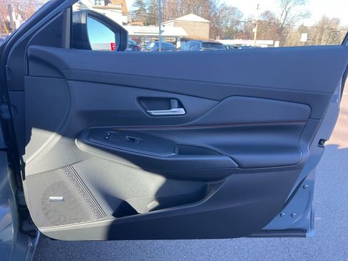 New 2026 Nissan Sentra SR w/ SR Premium Package FWD image 43