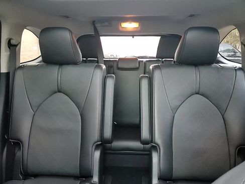 Used 2022 Toyota Highlander Platinum image 21