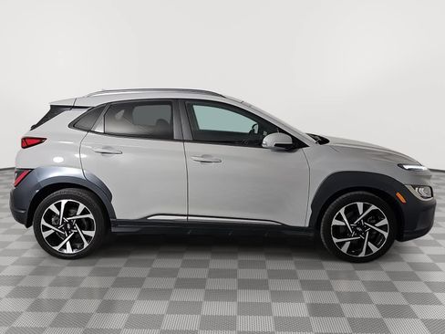 Used 2022 Hyundai Kona Limited AWD/4WD image 9
