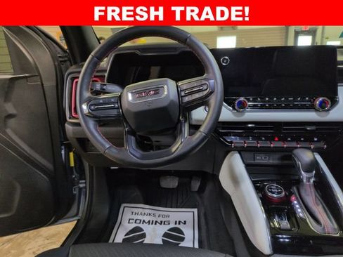 Used 2024 GMC Canyon AT4X AWD/4WD image 13