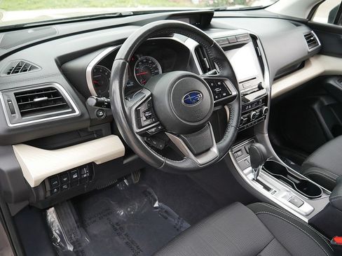 Used 2021 Subaru Ascent Premium w/ Convenience Package AWD/4WD image 11