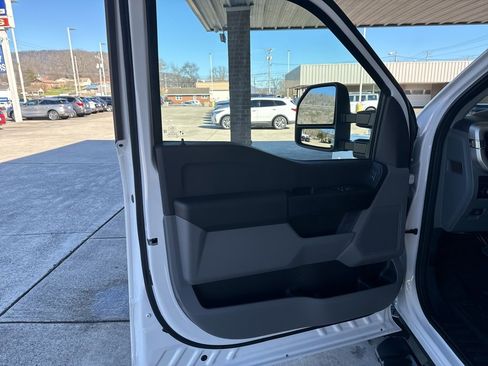 Used 2023 Ford F250 XL w/ XL Driver Assist Package image 14