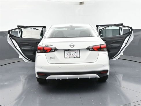 New 2025 Nissan Versa SV w/ Trunk Package image 46