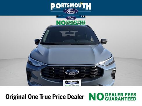 New 2026 Ford Escape ST-Line w/ Tech Pack #1 AWD/4WD image 12