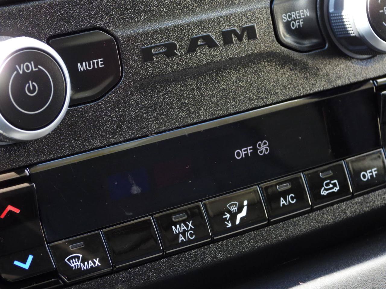 Used 2024 RAM ProMaster 2500 159 High Roof w/ Convenience Group FWD image 63