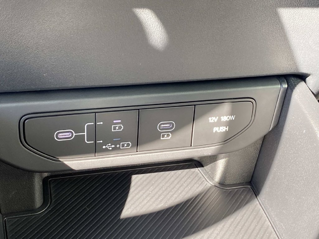 New 2026 Kia K4 FWD image 8