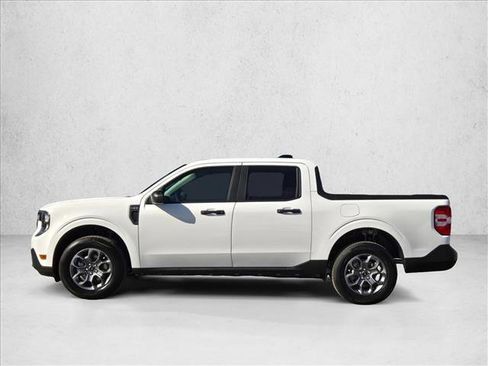 New 2025 Ford Maverick XLT image 8